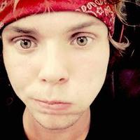 Gaba  (@dark_lukey) 's Twitter Profile