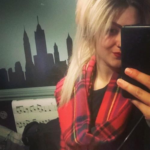 badbitchox's profile picture. Hairdresser