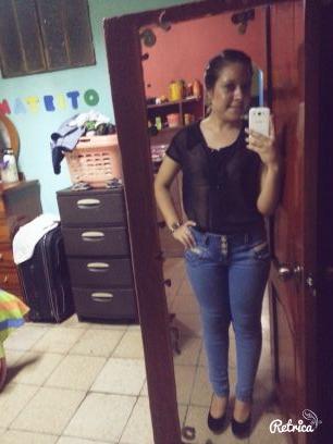 Soy una chica súper linda,divertida .Soy emelexista!!!!