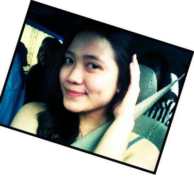 yellycinthiaa's profile picture. my parents♡