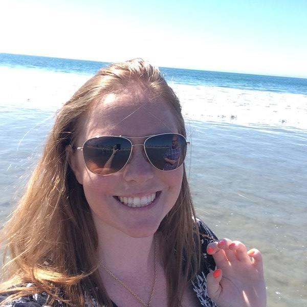 arumbough's profile picture. Loves fashion, travel, art, wine and good times with friends!