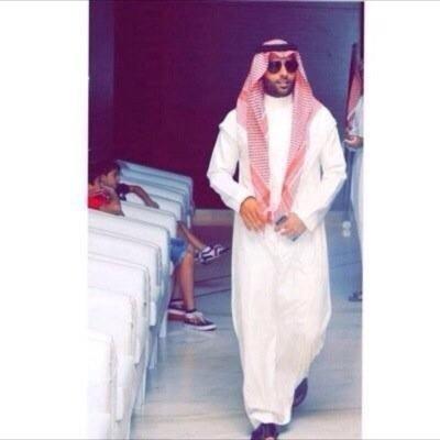 احتراماً للحُب ! احببتُ الهلال .
