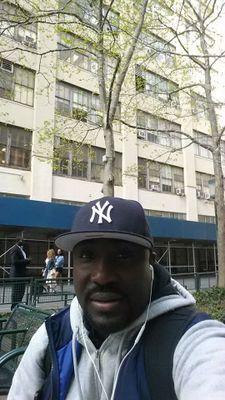 mobeecham's profile picture. 