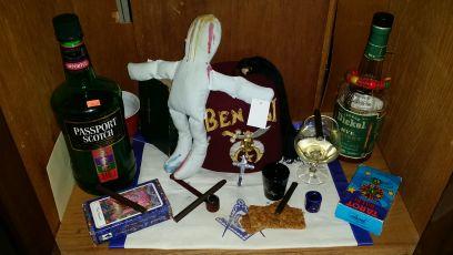 aprilfooled75's profile picture. As above, same below!