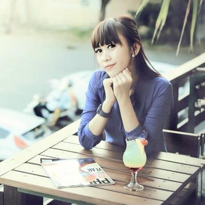 •Model
•Secretary of presdir PT Ryantama
•RYTM general contractor
•@siMORELOUNGEmdc
•@FKDPBMR
•indonesian female dj's
Instragram: LUNALEXANDRA