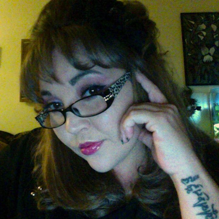 SunnyMcNix's profile picture. Earth without a r t would just be Eh