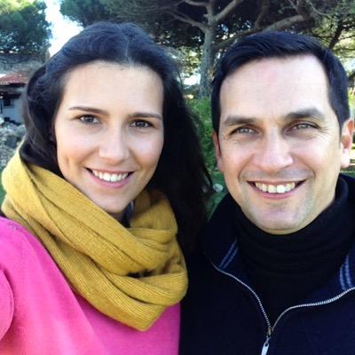 Amo viajar, aproveitar a vida e ser feliz! * Nossa história: https://t.co/FL5SYLSidL
