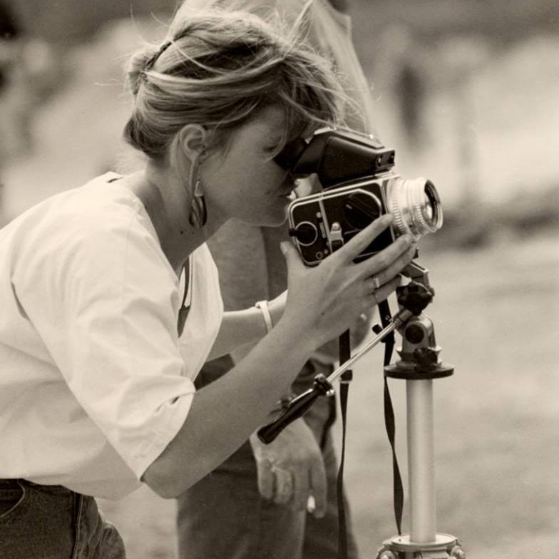 #Fine art #photographer and #designer featured in TV More 4 #HomesbytheSea loving coastal living   sharing inspirations            http://t.co/AeIMy9BLmx
