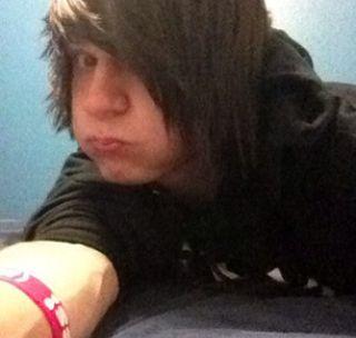 XxcodythefagxX's profile picture. Gay