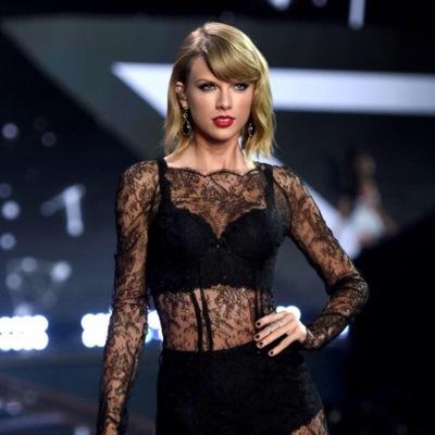Born in 1989. This is my privatte account! follow my main here @TaylorSwift13