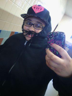 m3lmel95's profile picture. Follow me, I'll follow back....:)