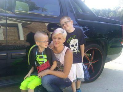 redminson112's profile picture. 