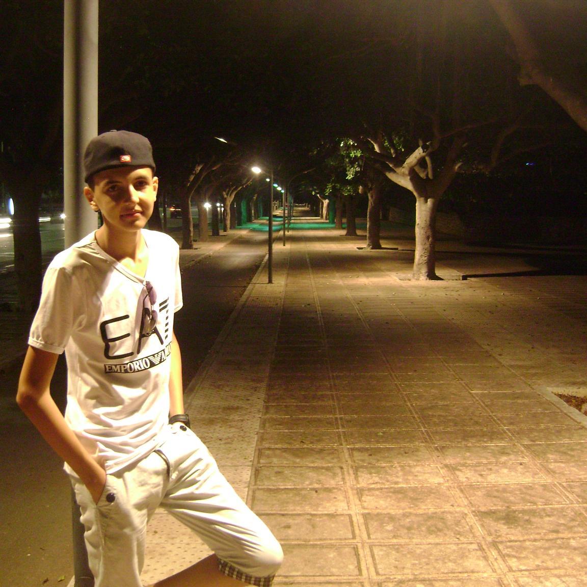 ViveSpidra's profile picture. 