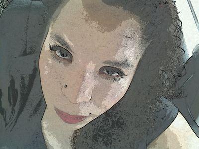 Montsemarte's profile picture. Vivir es nacer a cada instante.