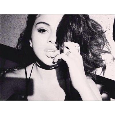 I AM YOUR QUEEN.