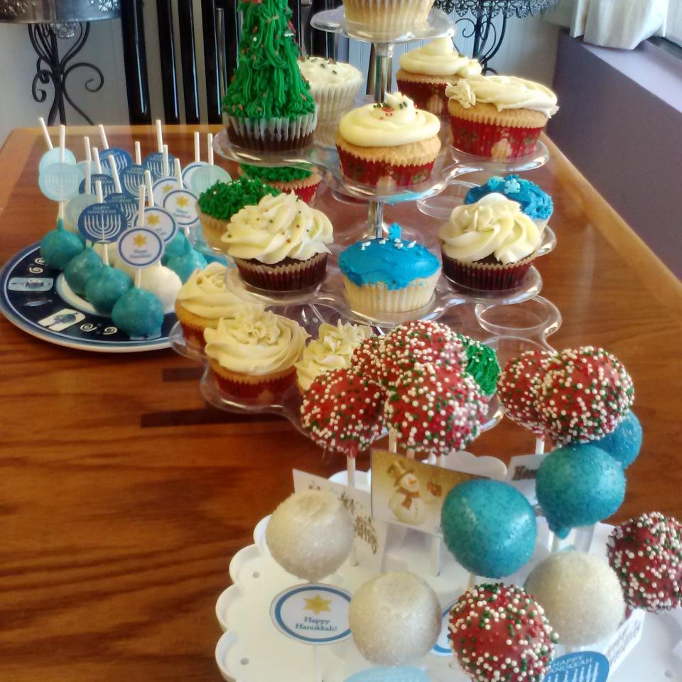 CoutureCakeShop's profile picture. Cakes, Cupcakes, Cake pops, Cookies all made to order, fresh and delicious.