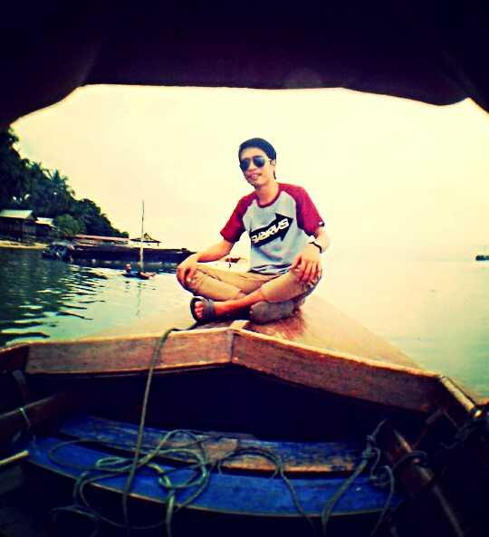 Follow my new twitter @AdityaahmadR
