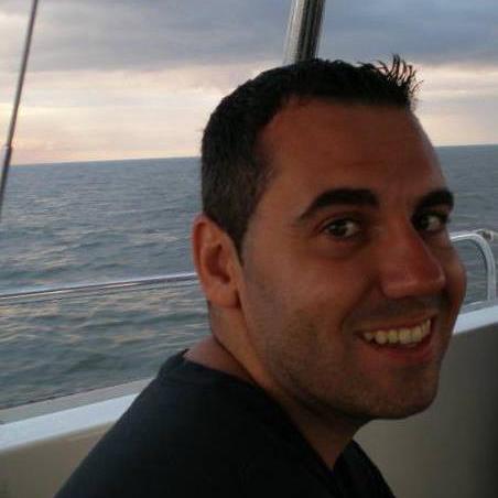 Husband and father. Software engineer #csharp #react #aspnet #netcore. Brooklyn Nets fan. Wrestling https://t.co/b0kcdSwwoG junkie too #halamadrid