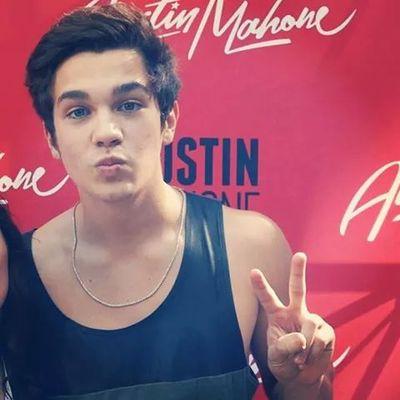 my life is Austin Mahone ♥♥