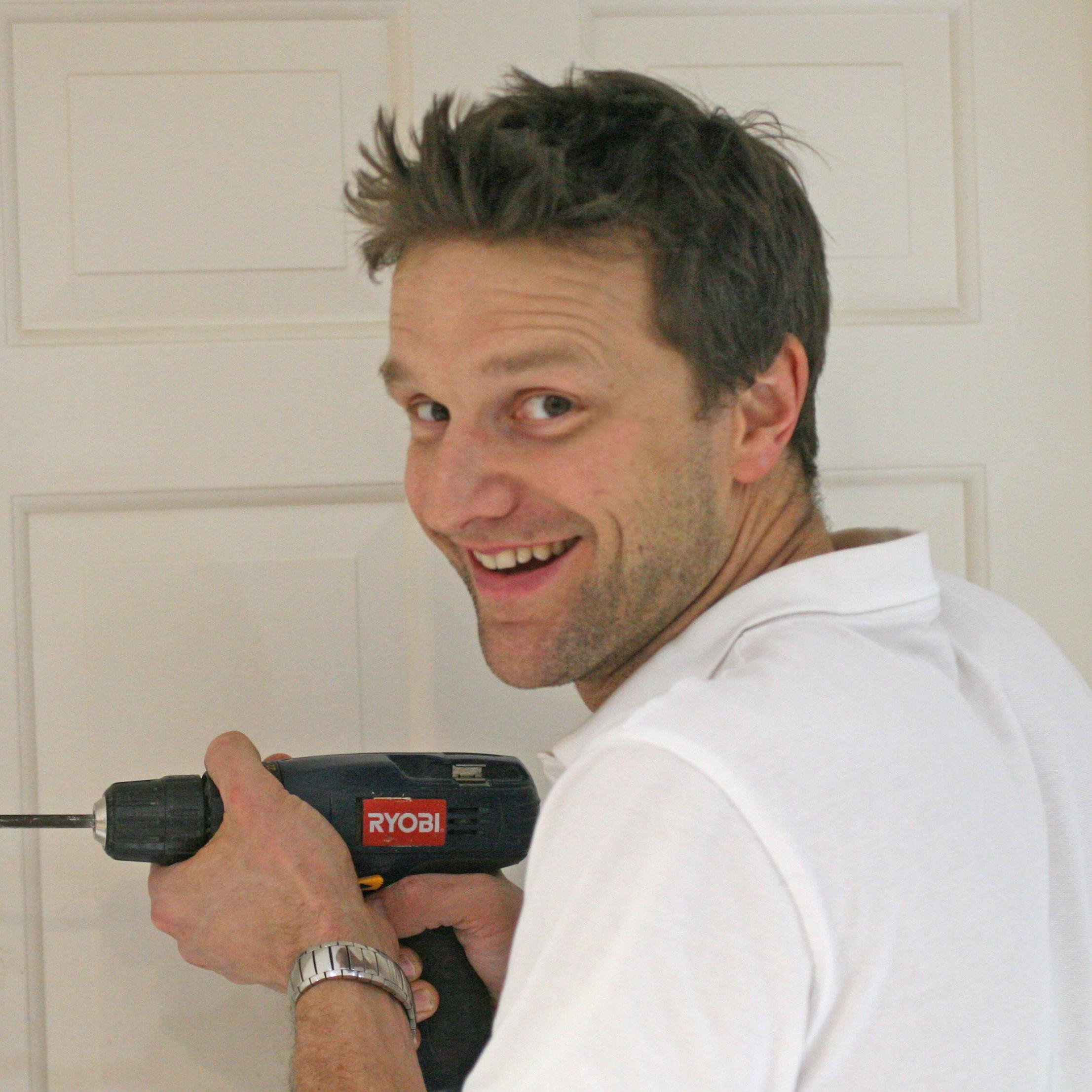 CharlieDIYte's profile picture. Self-taught DIY fanatic hell bent on reigniting the nation's love of DIY!