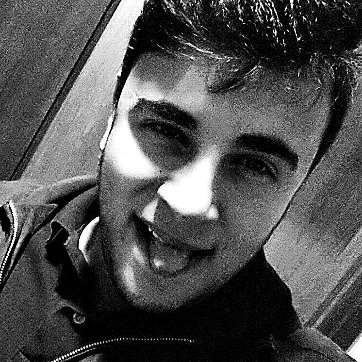 If they could love like you and me, imagine what the world could be , vai ao infinito e além .