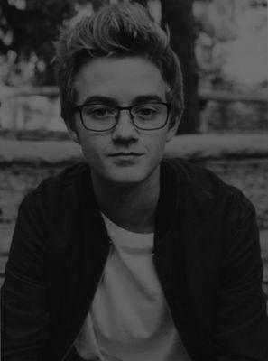 JOHNSONSKINK's profile picture. 