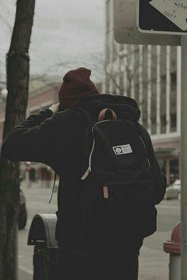 BerniVillaga's profile picture. Skate no es un crimen.