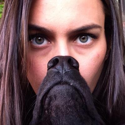 aralgamze's profile picture. her şeyci :) bir nevi 112, bir nevi 118, bir nevi 154, bir nevi 155... bir nevi dost, bir nevi psikolog, bir nevi dogolog... ama en çok da olduğu gibi olan...