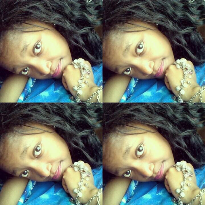 •I be that gurl..Juss read my tweets & You'll know;)•