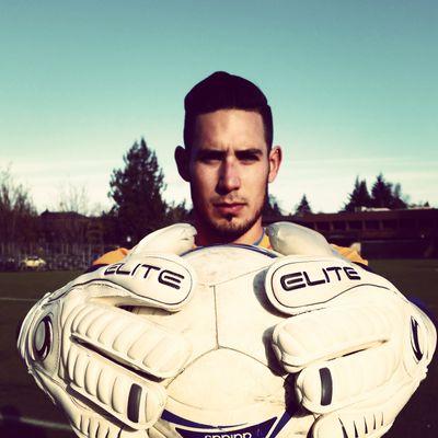 Director of goalkeeping in the NW. committed to helping goalkeepers raise the bar.
