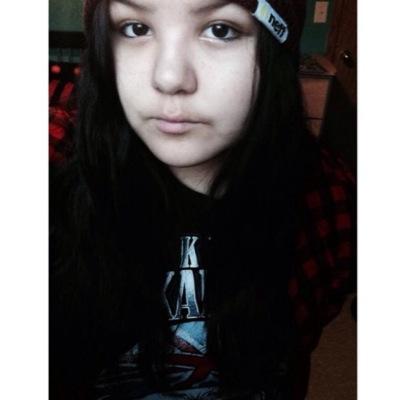 you are so obsessed with finding someone to love you cause you cant love yourself ☯