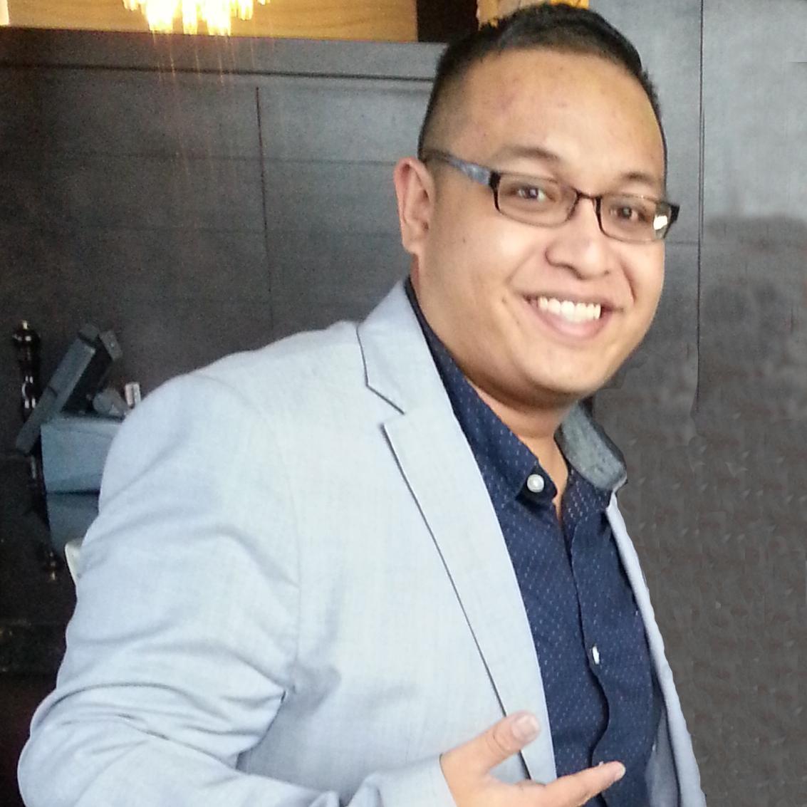 Entrepreneur @seacretdirectus...I'm a SEACRET Agent..Not the 007 type.. #Skincare..Building a global organization..#Musician when I'm bored... Let's Connect...