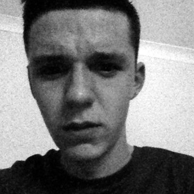 __DanielHill's profile picture. 