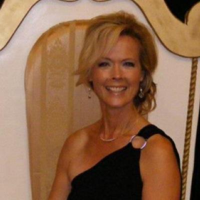 💝Helping moms discover their best self after kids ✈️Flight Attendant &Beauty Insider