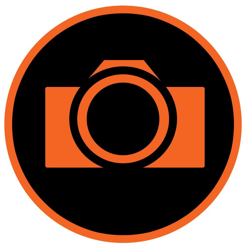 http://t.co/endx5IjJeA è un corso online gratuito di fotografia digitale strutturato sotto forma di blog.