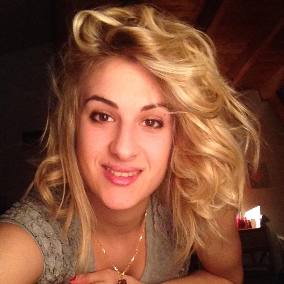 robellaro's profile picture. 