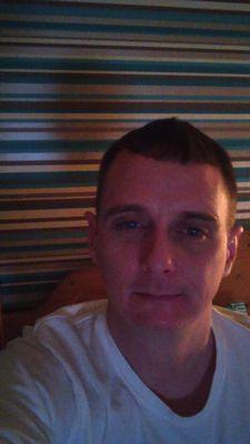 9f135a6217d4432's profile picture. @dazolly