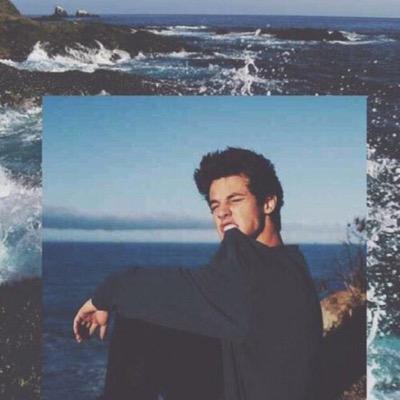 RT/FAV IF YOUR PROUD OF CAMERON https://t.co/kESYSK3LHY