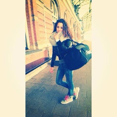 Rely ★ || instagram : celenaax ||