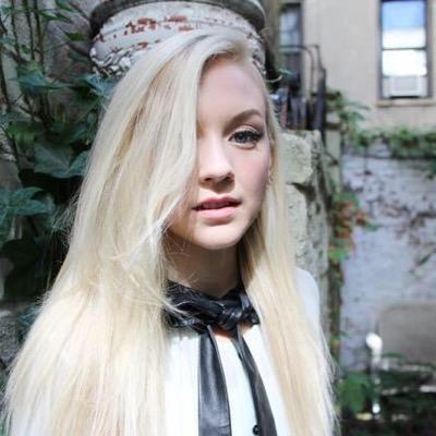 jingIebeth's profile picture. @HayIeyAtweIl