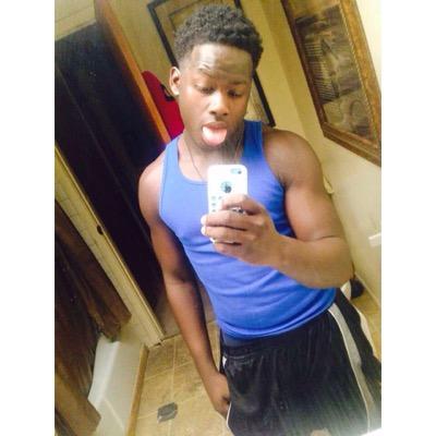 hustle like your starving
Email: decarlowhite16@gmail.com