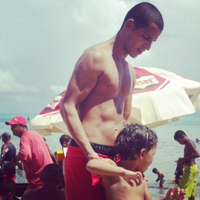 21 anos   Instagram → @alisson_piter