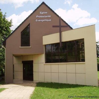 L'église #La #Bonne #Nouvelle (#Eglise #Protestante #Evangelique) rue des Hirondelles Mondelange Pasteur Jean-Pierre #Riche ( #FEPEF #CNEF )