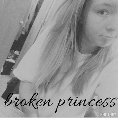 luvmeforeves's profile picture. hey stay strong we can get through life togeather♡don't forget to smile and have fun