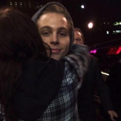 wesstrombong's profile picture. idk man