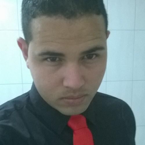 Elogios não me elevam, ofensas não me rebaixam, sou o que sou e não o que acham ............... //// Sou eu, Aceite-me como eu sou. Não venho com garantias...