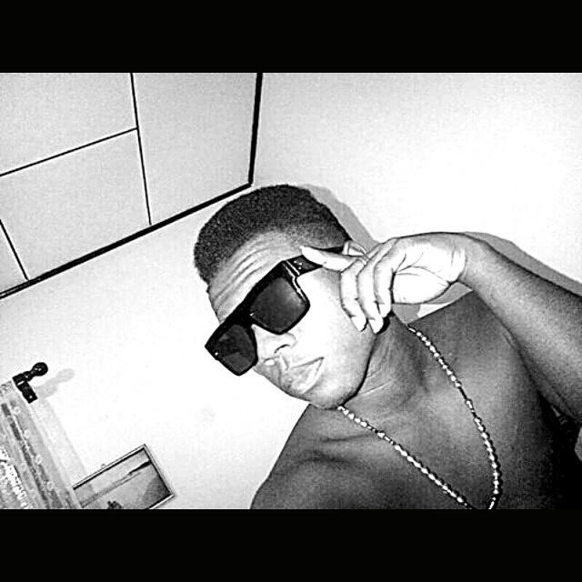 MR_Diiaz's profile picture. :=) Hay Nose Como Fue Que De Ti Me Enamoree......!!!!MI whatsapp 32516927...and bbm:2ac476df  aggr