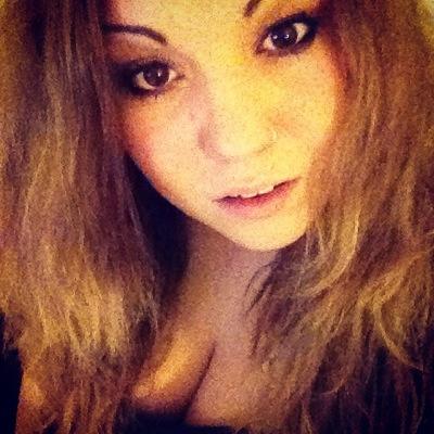 Pornda_C's profile picture. Suis moi je te tweet, tweet moi je te suis !