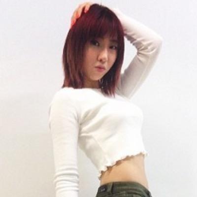 Minzy here #2ne1