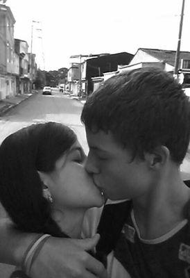 me siendo enamorado @D_lauradaniela te amo mucho